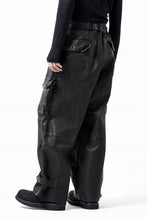 Load image into Gallery viewer, ISAMU KATAYAMA BACKLASH CARGO PANTS / GOAT LEATHER (GARMENT+SPRAY DYED / BLACK)