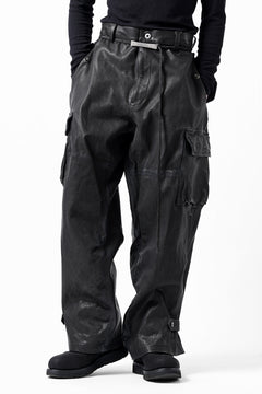 Load image into Gallery viewer, ISAMU KATAYAMA BACKLASH CARGO PANTS / GOAT LEATHER (GARMENT+SPRAY DYED / BLACK)