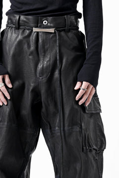 Load image into Gallery viewer, ISAMU KATAYAMA BACKLASH CARGO PANTS / GOAT LEATHER (GARMENT+SPRAY DYED / BLACK)
