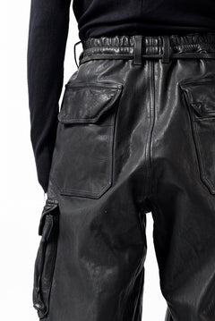 Load image into Gallery viewer, ISAMU KATAYAMA BACKLASH CARGO PANTS / GOAT LEATHER (GARMENT+SPRAY DYED / BLACK)