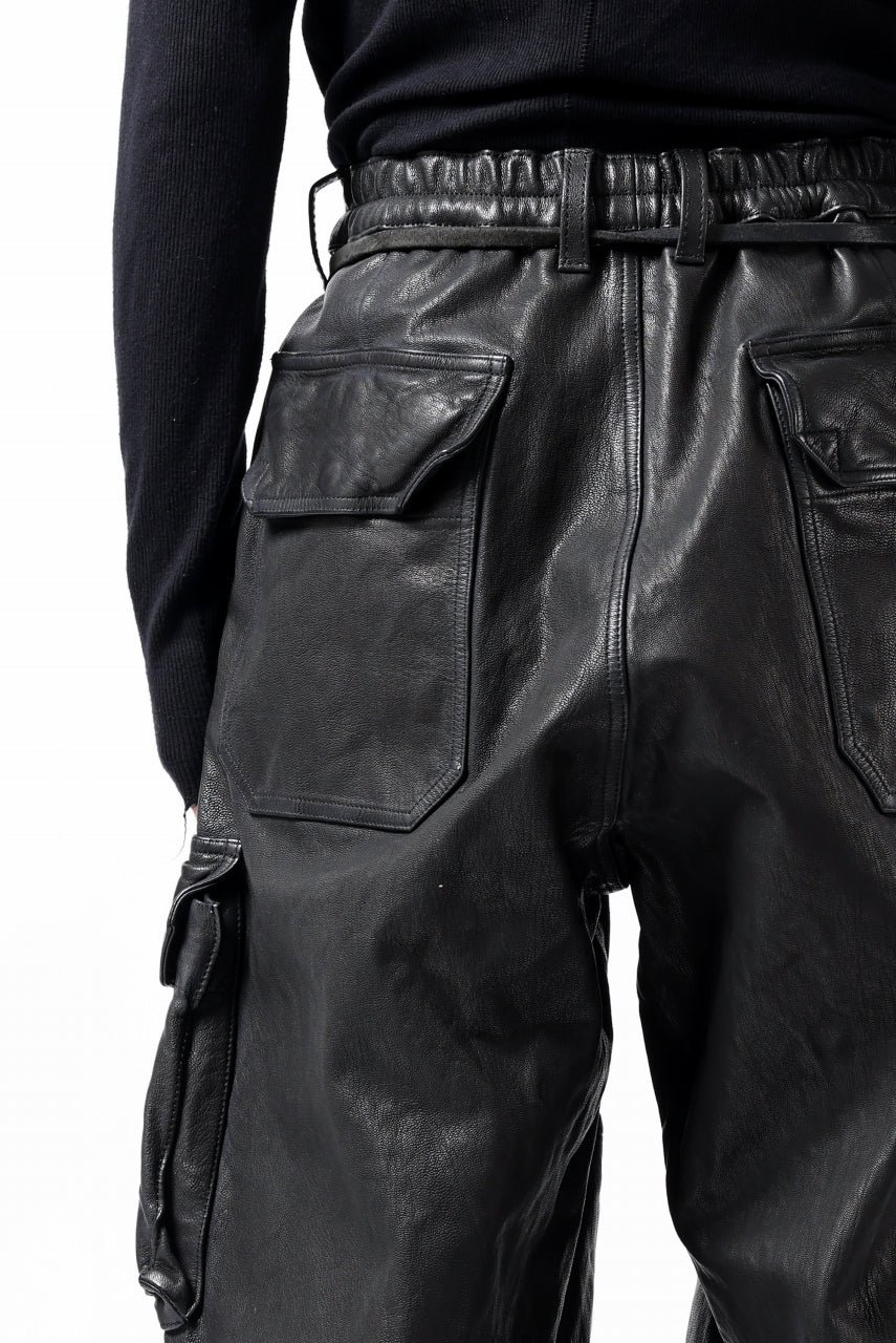 Load image into Gallery viewer, ISAMU KATAYAMA BACKLASH CARGO PANTS / GOAT LEATHER (GARMENT+SPRAY DYED / BLACK)