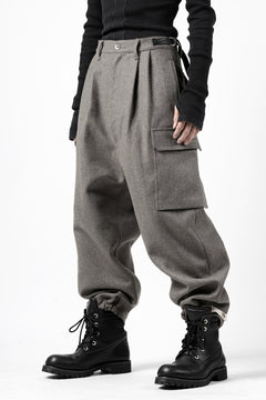Load image into Gallery viewer, ISAMU KATAYAMA BACKLASH LOW CROTCH CARGO PANTS / CASHMERE WOOL MELTON (BLACK)