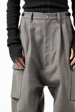 Load image into Gallery viewer, ISAMU KATAYAMA BACKLASH LOW CROTCH CARGO PANTS / CASHMERE WOOL MELTON (BLACK)