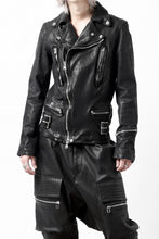 Load image into Gallery viewer, ISAMU KATAYAMA BACKLASH DOUBLE RIDERS JACKET - LIGHTNING / GARMENT WASHED JP CALF (BLACK)
