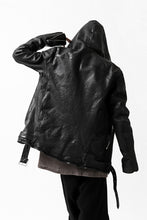Load image into Gallery viewer, ISAMU KATAYAMA BACKLASH HOODED RIDERS JACKET / JP-CALF GARMENT WASHED (BLACK)