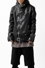 Load image into Gallery viewer, ISAMU KATAYAMA BACKLASH HOODED RIDERS JACKET / JP-CALF GARMENT WASHED (BLACK)