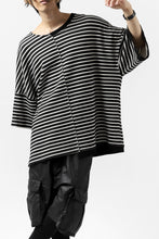 Load image into Gallery viewer, ISAMU KATAYAMA BACKLASH OVERSIZED SWITCHING TOPS / COTTON HONEYCOMB (BORDER)