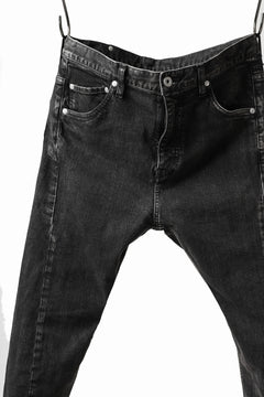 画像をギャラリービューアに読み込む, ISAMU KATAYAMA BACKLASH L/C SLIM DENIM PANTS / SPLASH DYED (BLACK)