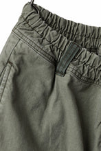Load image into Gallery viewer, ISAMU KATAYAMA BACKLASH SARROUEL SHORTS / STONE WASHED USA-COTTON (KHAKI)