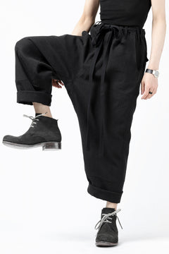 Load image into Gallery viewer, ISAMU KATAYAMA BACKLASH KNOT WAIST WIDE PANTS / COTTON LINEN (BLACK)