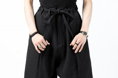 Load image into Gallery viewer, ISAMU KATAYAMA BACKLASH KNOT WAIST WIDE PANTS / COTTON LINEN (BLACK)