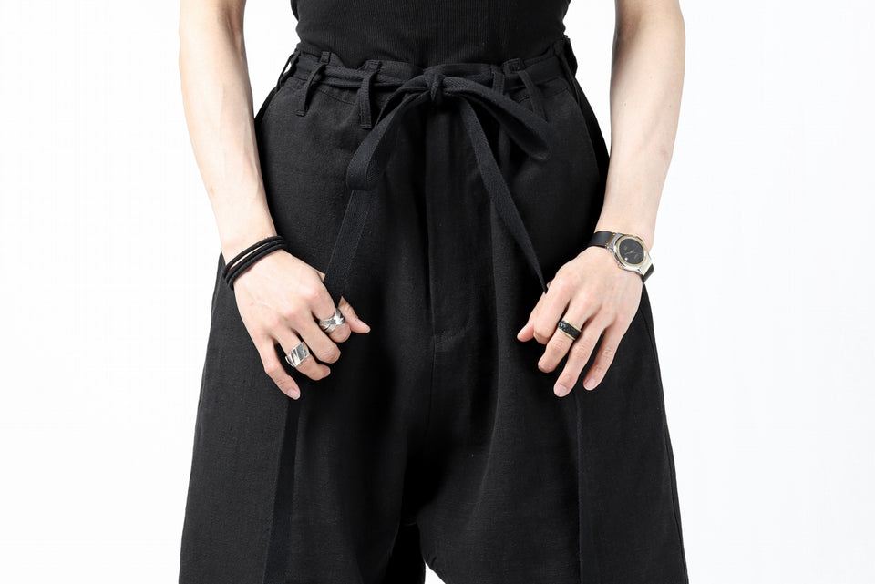 Load image into Gallery viewer, ISAMU KATAYAMA BACKLASH KNOT WAIST WIDE PANTS / COTTON LINEN (BLACK)