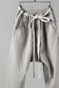 Load image into Gallery viewer, ISAMU KATAYAMA BACKLASH KNOT WAIST WIDE PANTS / COTTON LINEN (WHITE)