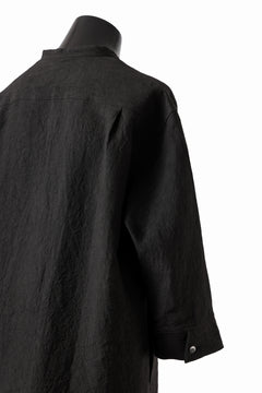 Load image into Gallery viewer, ISAMU KATAYAMA BACKLASH SKIPPER SHIRT / SOFT LINEN (BLACK)