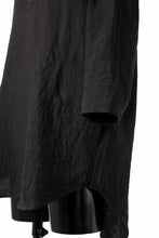 Load image into Gallery viewer, ISAMU KATAYAMA BACKLASH SKIPPER SHIRT / SOFT LINEN (BLACK)