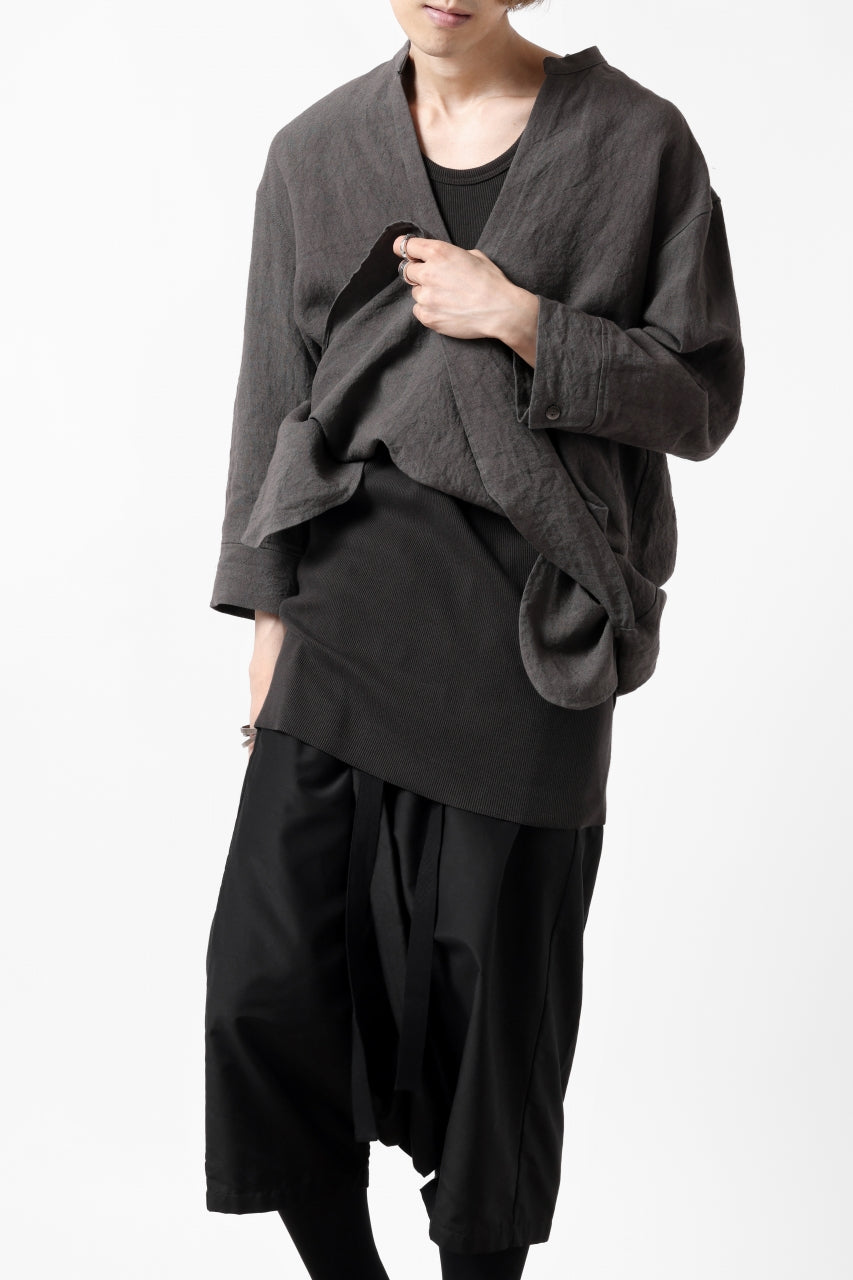 Load image into Gallery viewer, ISAMU KATAYAMA BACKLASH SKIPPER SHIRT / SOFT LINEN (CHARCOAL BLACK)