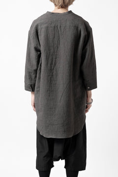 Load image into Gallery viewer, ISAMU KATAYAMA BACKLASH SKIPPER SHIRT / SOFT LINEN (CHARCOAL BLACK)