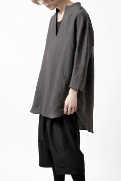 Load image into Gallery viewer, ISAMU KATAYAMA BACKLASH SKIPPER SHIRT / SOFT LINEN (CHARCOAL BLACK)