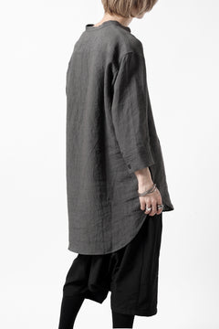 Load image into Gallery viewer, ISAMU KATAYAMA BACKLASH SKIPPER SHIRT / SOFT LINEN (CHARCOAL BLACK)