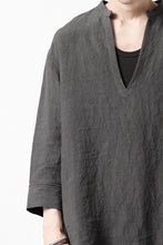 Load image into Gallery viewer, ISAMU KATAYAMA BACKLASH SKIPPER SHIRT / SOFT LINEN (CHARCOAL BLACK)