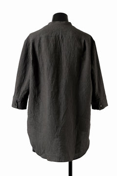 Load image into Gallery viewer, ISAMU KATAYAMA BACKLASH SKIPPER SHIRT / SOFT LINEN (CHARCOAL BLACK)