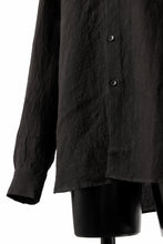 Load image into Gallery viewer, ISAMU KATAYAMA BACKLASH LONG SLEEVE SHIRT / SOFT LINEN (BLACK)