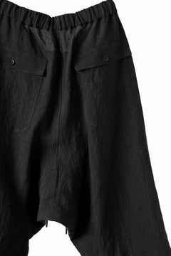 Load image into Gallery viewer, ISAMU KATAYAMA BACKLASH EASY SHORTS / SOFT LINEN (BLACK)
