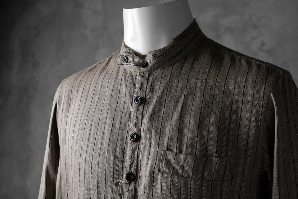 Load image into Gallery viewer, KLASICA STRIPED HERRINGBONE LINEN SHIRT / GARMENT WASHED (BEIGE)