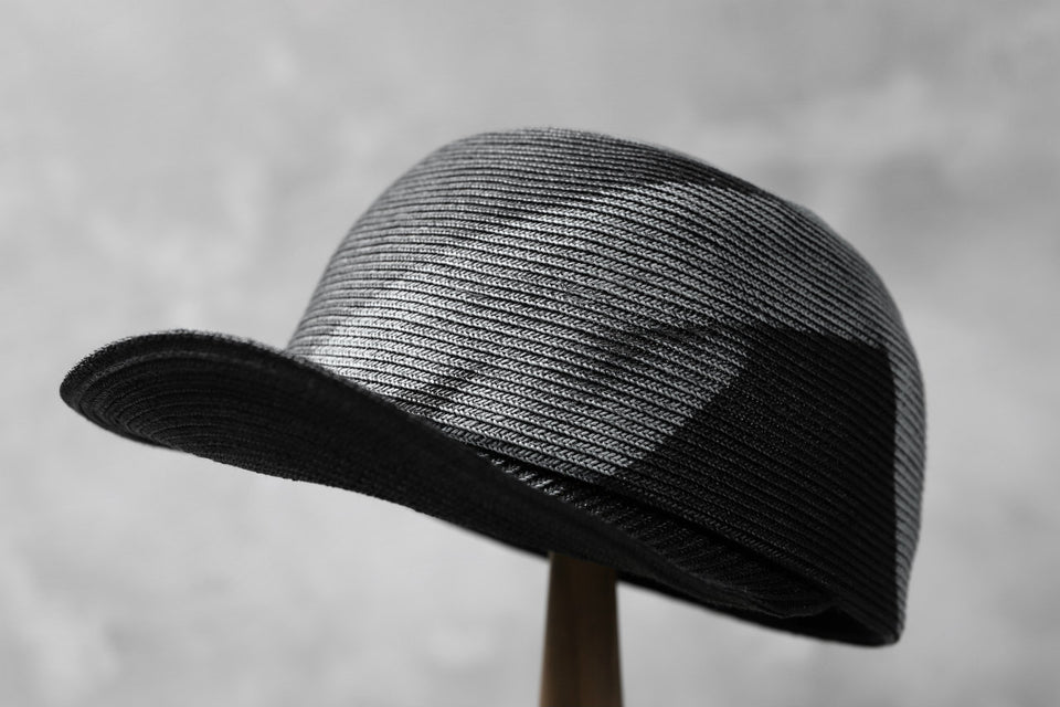 Load image into Gallery viewer, KLASICA HAND PAINTED CAP / LIMITED HAND PAINT (BLACK x WHITE)