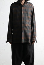 Load image into Gallery viewer, COLINA GARDENER CHECK SHIRT / SOFT FLANNEL (GREY x BROWN)