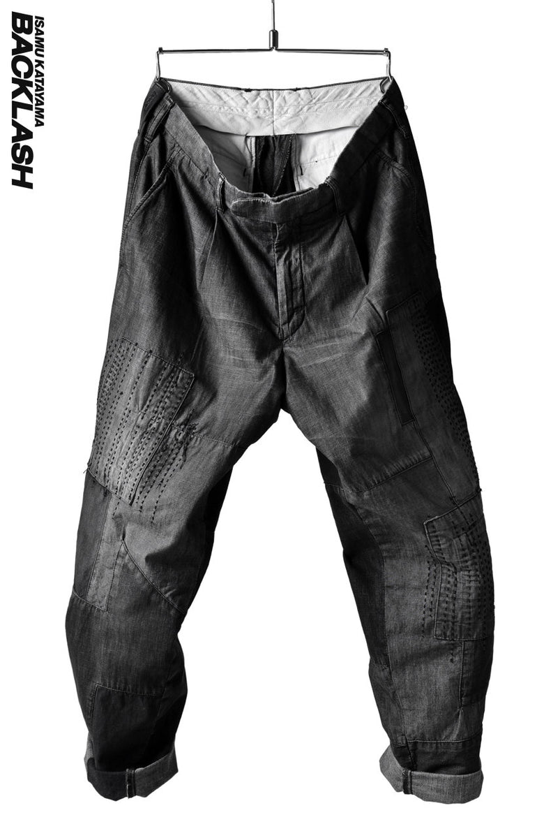 ISAMU KATAYAMA BACKLASH BORO TAPERED PANTS (BLACK)の商品ページ