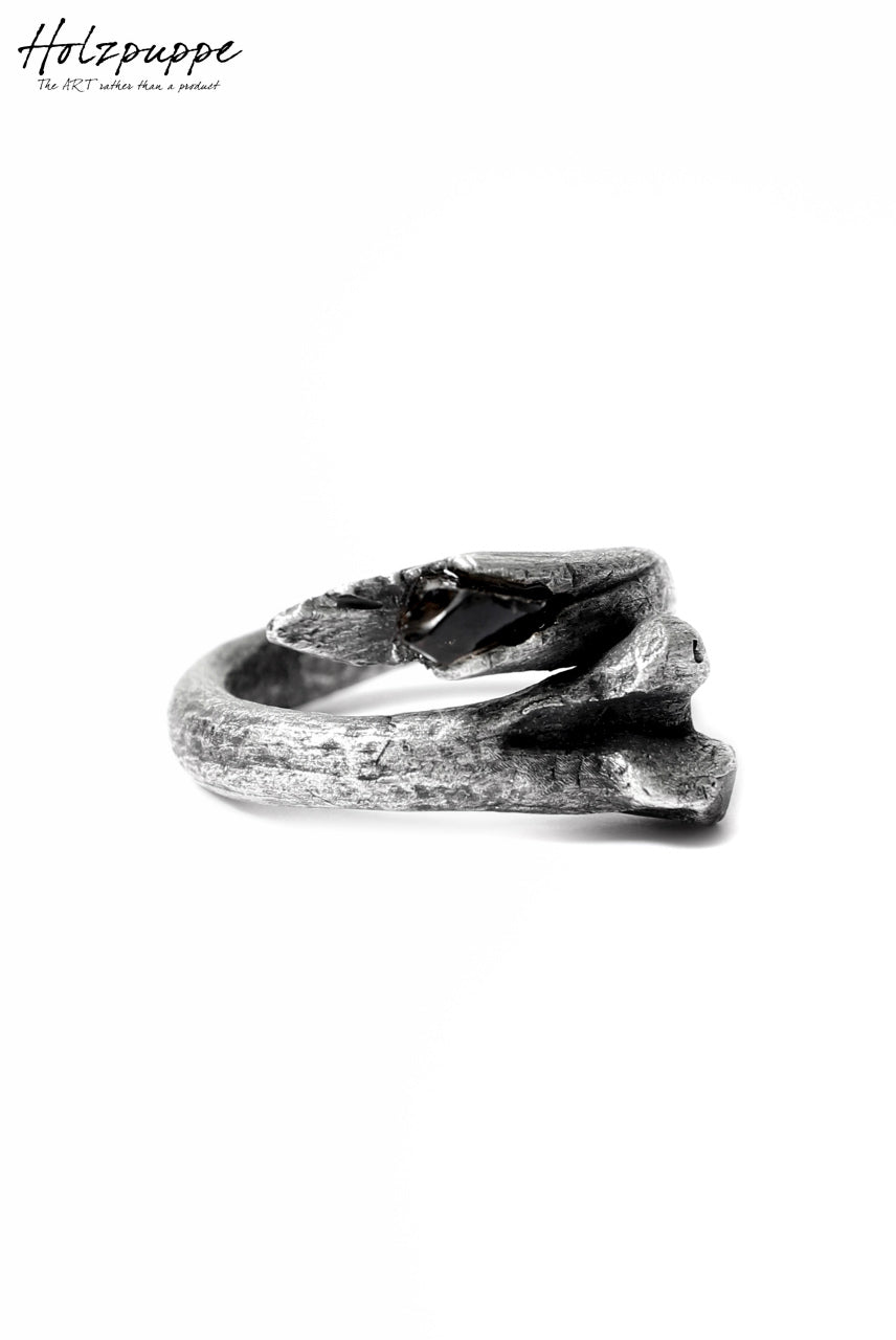 画像をギャラリービューアに読み込む, Holzpuppe exclusive Bone ring with Smoke Quartz