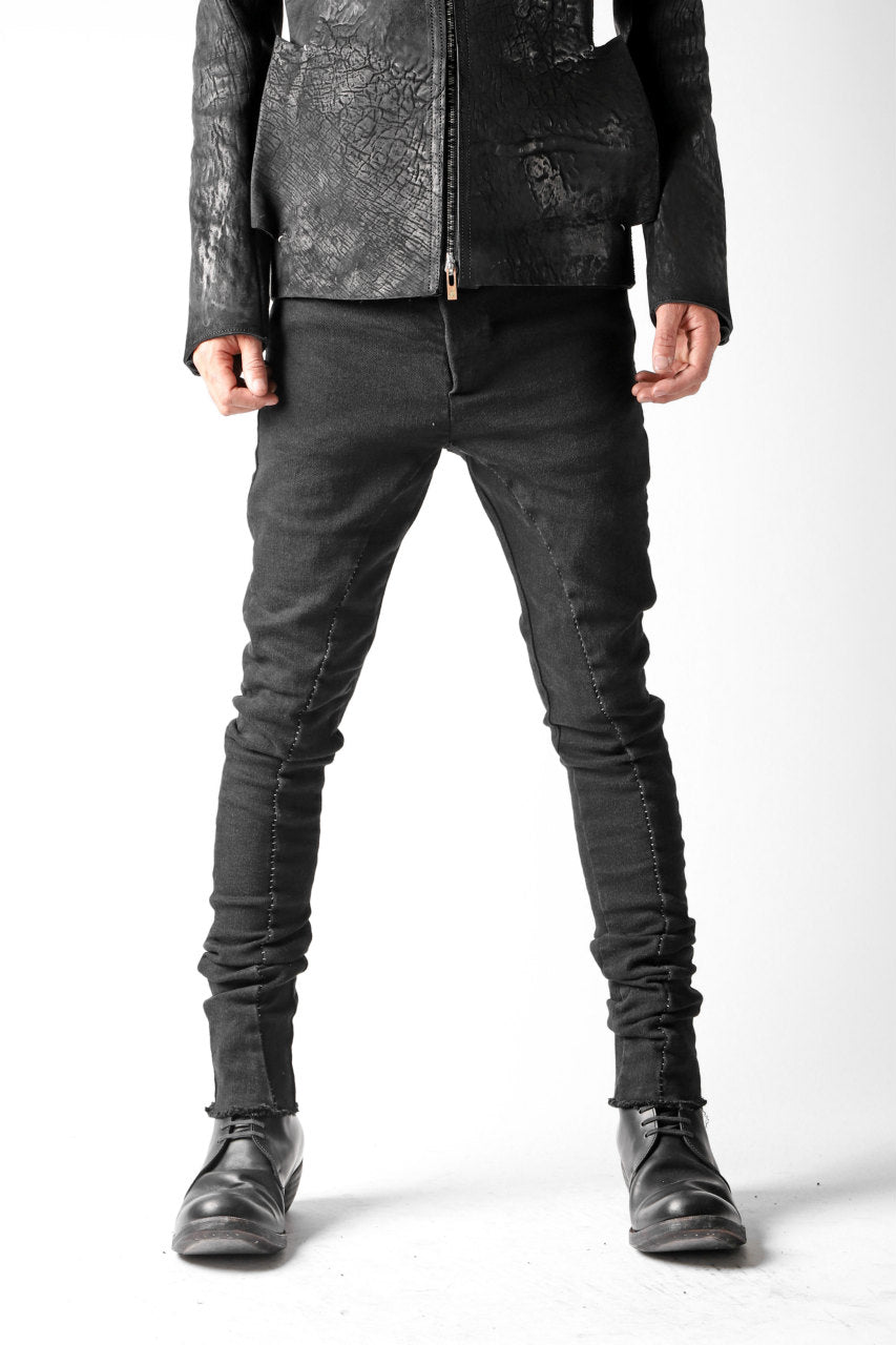 画像をギャラリービューアに読み込む, thomkrom OVERLOCKED BIAS FRONT SKINNY / STRETCH DENIM (BLACK)