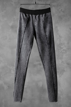 画像をギャラリービューアに読み込む, thomkrom OVERLOCKED LEGGINGS / OILED SPRAY DYE (GREY)