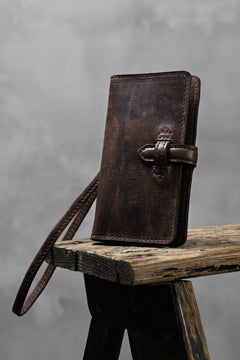 Load image into Gallery viewer, ISAMU KATAYAMA BACKLASH SMART PHONE CASE/PURSE / ITALY DOUBLE SHOULDER (DARK BROWN)