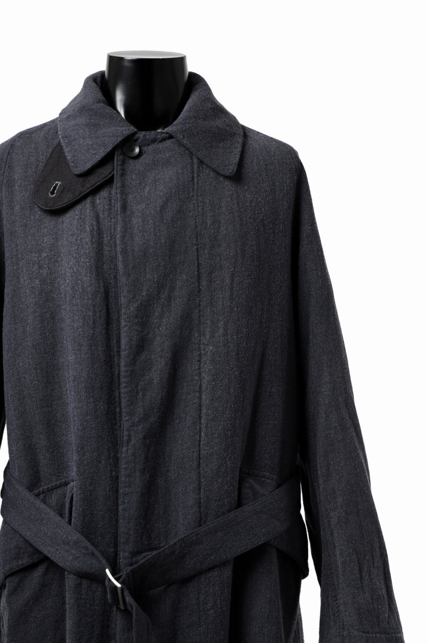 Load image into Gallery viewer, ISAMU KATAYAMA BACKLASH OVER COAT / GARMENT NATURAL DYED WOVEN + ELECTRIC HEATING LINER (INDIGO)