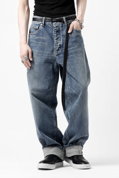 Load image into Gallery viewer, ISAMU KATAYAMA BACKLASH WIDE TAPERED DENIM PANTS / 13oz STRETCH DENIM (INDIGO)