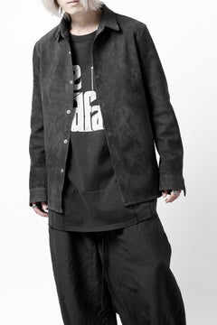 Load image into Gallery viewer, ISAMU KATAYAMA BACKLASH REVERSE LEATHER SHIRT / DOUBLE DYED - JP WET WHITE CALF (GREY)