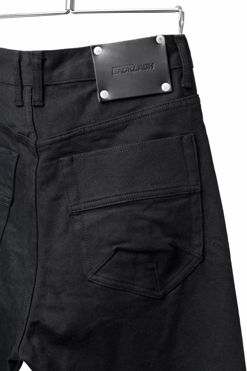 Load image into Gallery viewer, ISAMU KATAYAMA BACKLASH BLACK LEATHER KNEE PADS SLIM PANTS / "京都紋付 - 漆黒染" 13oz STRETCH DENIM (BLACK)