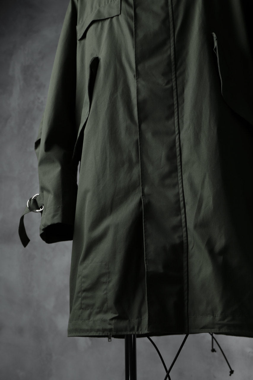 Load image into Gallery viewer, KLASICA WATER FALL MODS COAT / Ventile® UK L24 (OLIVE)