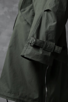 Load image into Gallery viewer, KLASICA WATER FALL MODS COAT / Ventile® UK L24 (OLIVE)