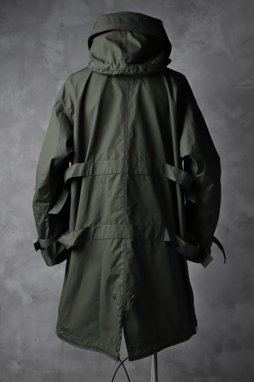Load image into Gallery viewer, KLASICA WATER FALL MODS COAT / Ventile® UK L24 (OLIVE)