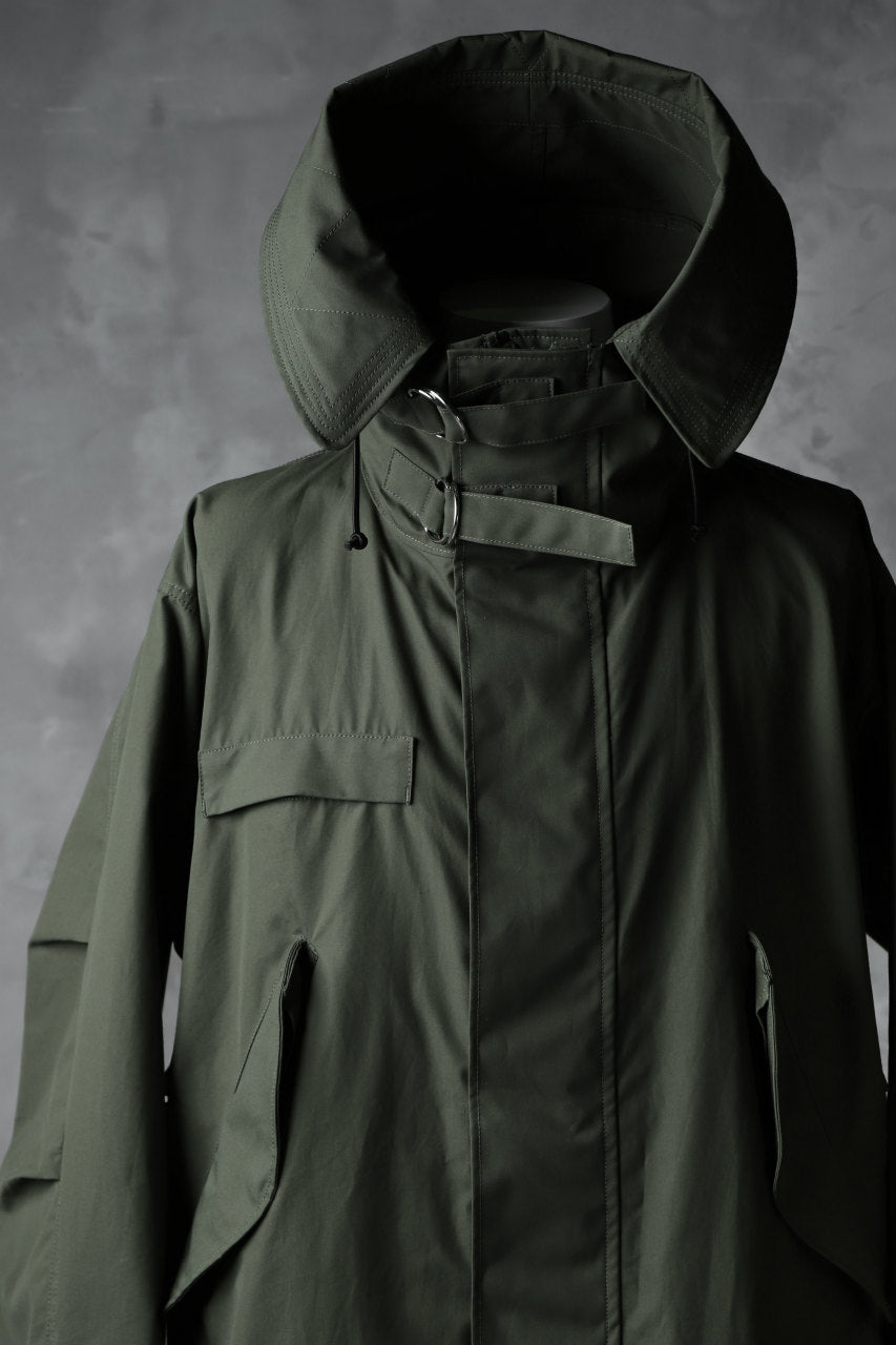 Load image into Gallery viewer, KLASICA WATER FALL MODS COAT / Ventile® UK L24 (OLIVE)