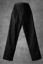 画像をギャラリービューアに読み込む, KLASICA GRIOTTE 2 TUCKED WIDE TROUSERS / CHINO CLOTH (BLACK)