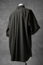画像をギャラリービューアに読み込む, KLASICA LOOSE HALF SLEEVE SHIRT / DOUBLE VOILE CLOTH (GARMENT WASHED) (OLIVE)