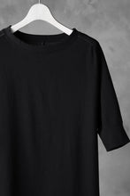 Load image into Gallery viewer, KLASICA LEWIN CLASSIC H/S CUT & SEWN / DRY TWILL JERSEY (BLACK)