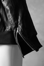 Load image into Gallery viewer, ISAMU KATAYAMA BACKLASH exclusive HIGH NECK BLOUSON / JP-TANNED HORSE