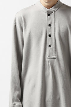 画像をギャラリービューアに読み込む, COLINA BANDED COLLAR PULLOVER SHIRT / SUPER 140s WASHABLE WOOL (GREIGE)