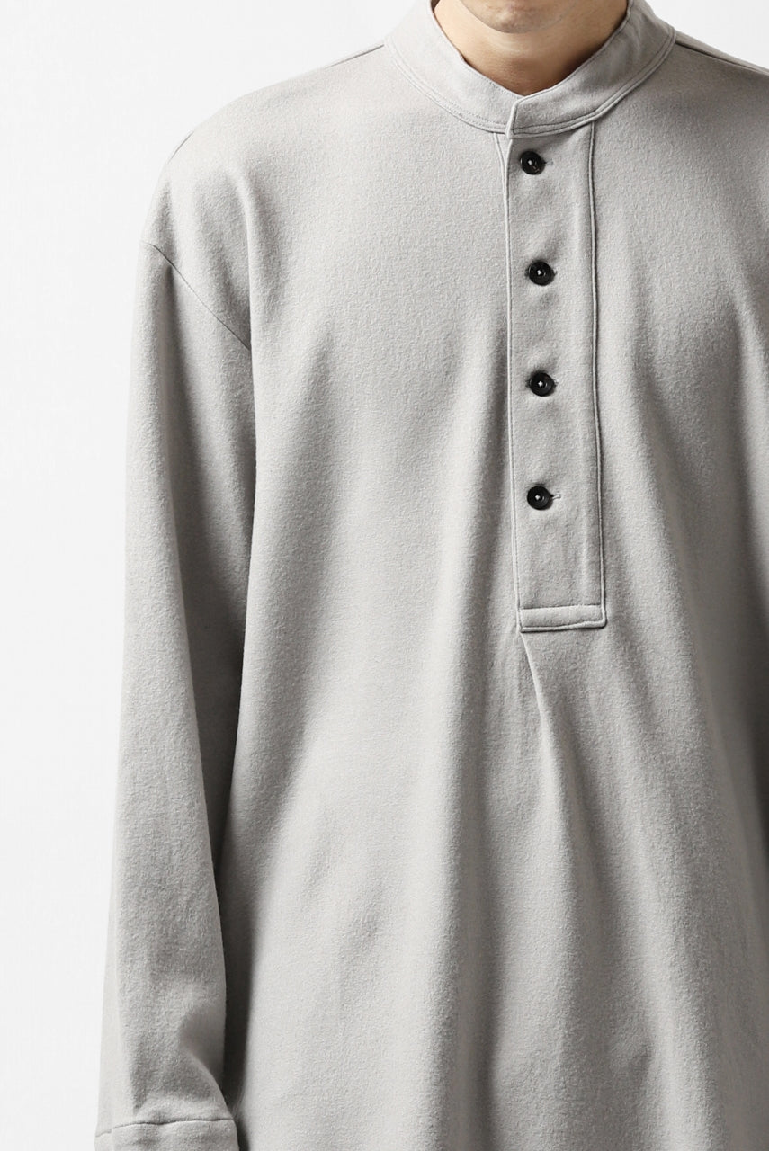 画像をギャラリービューアに読み込む, COLINA BANDED COLLAR PULLOVER SHIRT / SUPER 140s WASHABLE WOOL (GREIGE)