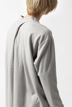 画像をギャラリービューアに読み込む, COLINA BANDED COLLAR PULLOVER SHIRT / SUPER 140s WASHABLE WOOL (GREIGE)